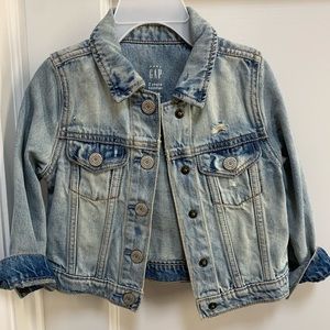 Gap kids Jean racket 2T never worn NWT